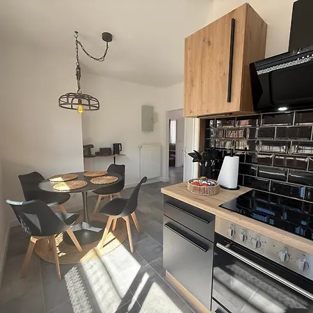 Urban Nest - Design Mit Smart-tv, Self Check-in & Free Parking